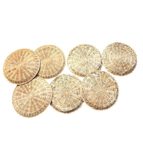 Vintage Bamboo Paper Plate Holders Set of 7, two designs basket weave - Picture 9 of 9